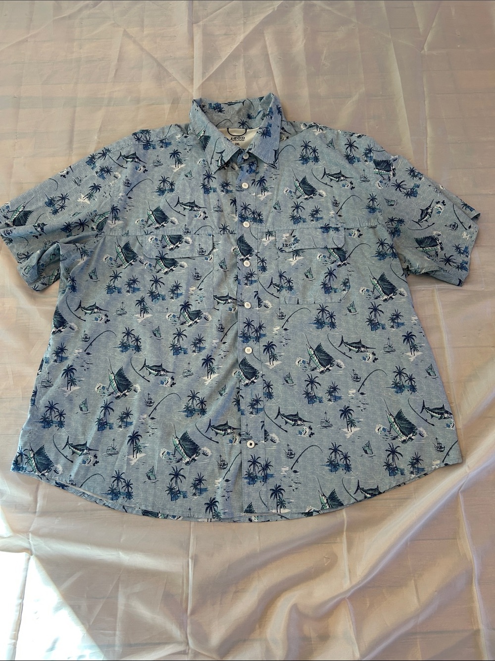 Izod Light Blue Tropical Fish & Palm Short-Sleeve Button Shirt